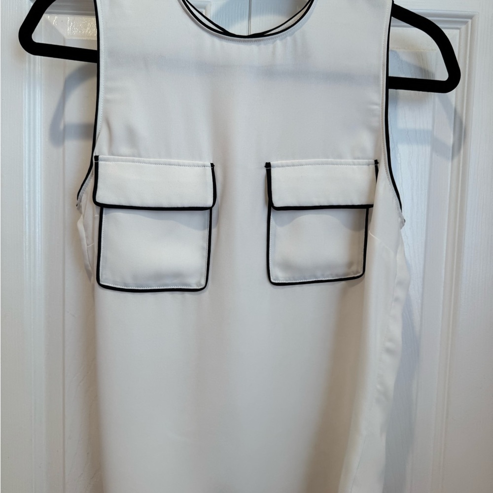H&M Cream Top with Black Accents